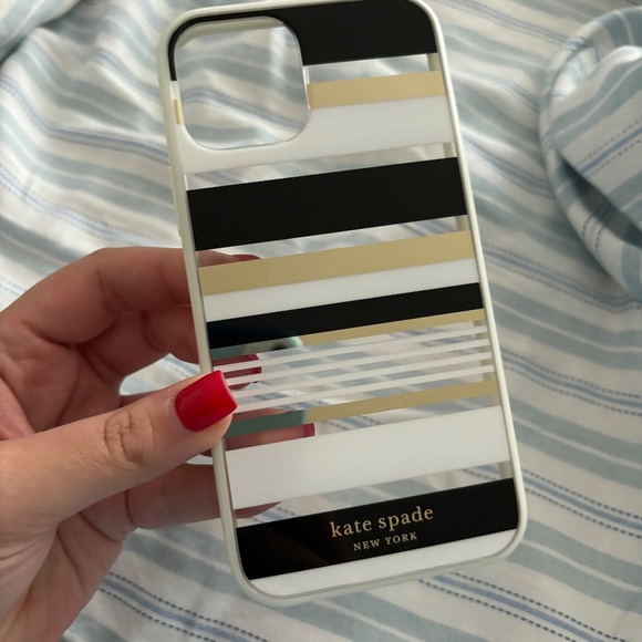 iPhone 12 Pro Cases - Picture 4 of 4